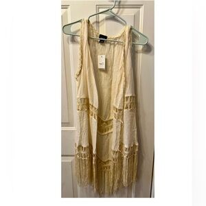 Cream Fringe Cardigan🖤